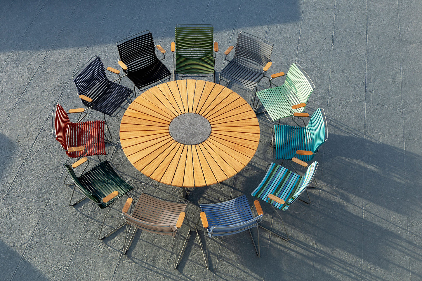 Houe Circle 60" Dining Table