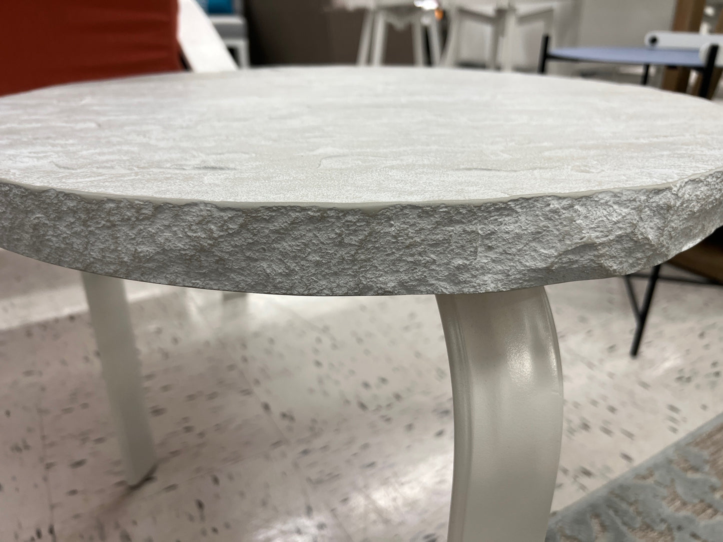 Homecrest Sandstone End Table 24" Round End Table - Frost